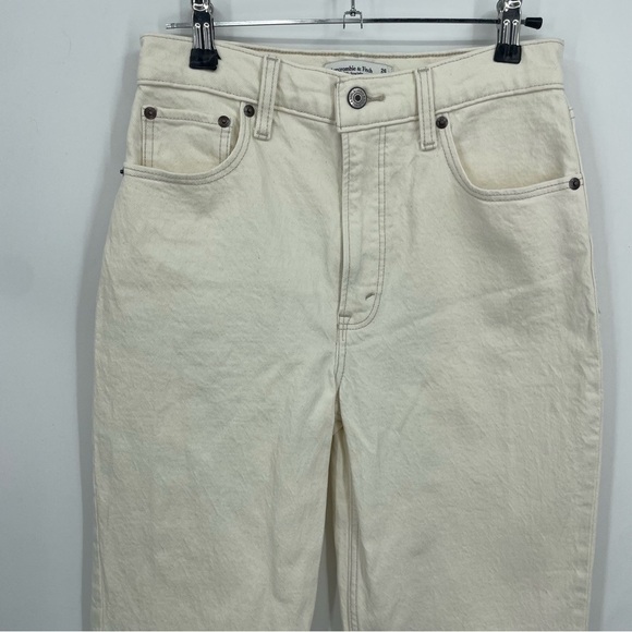 Abercrombie & Fitch ‘90s straight ultra high rise cream ivory Sz 26 2 raw hem - Picture 3 of 11